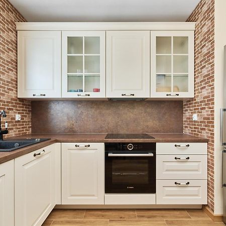 Wroclaw Rose Apartments By Noclegi Renters Ngoại thất bức ảnh
