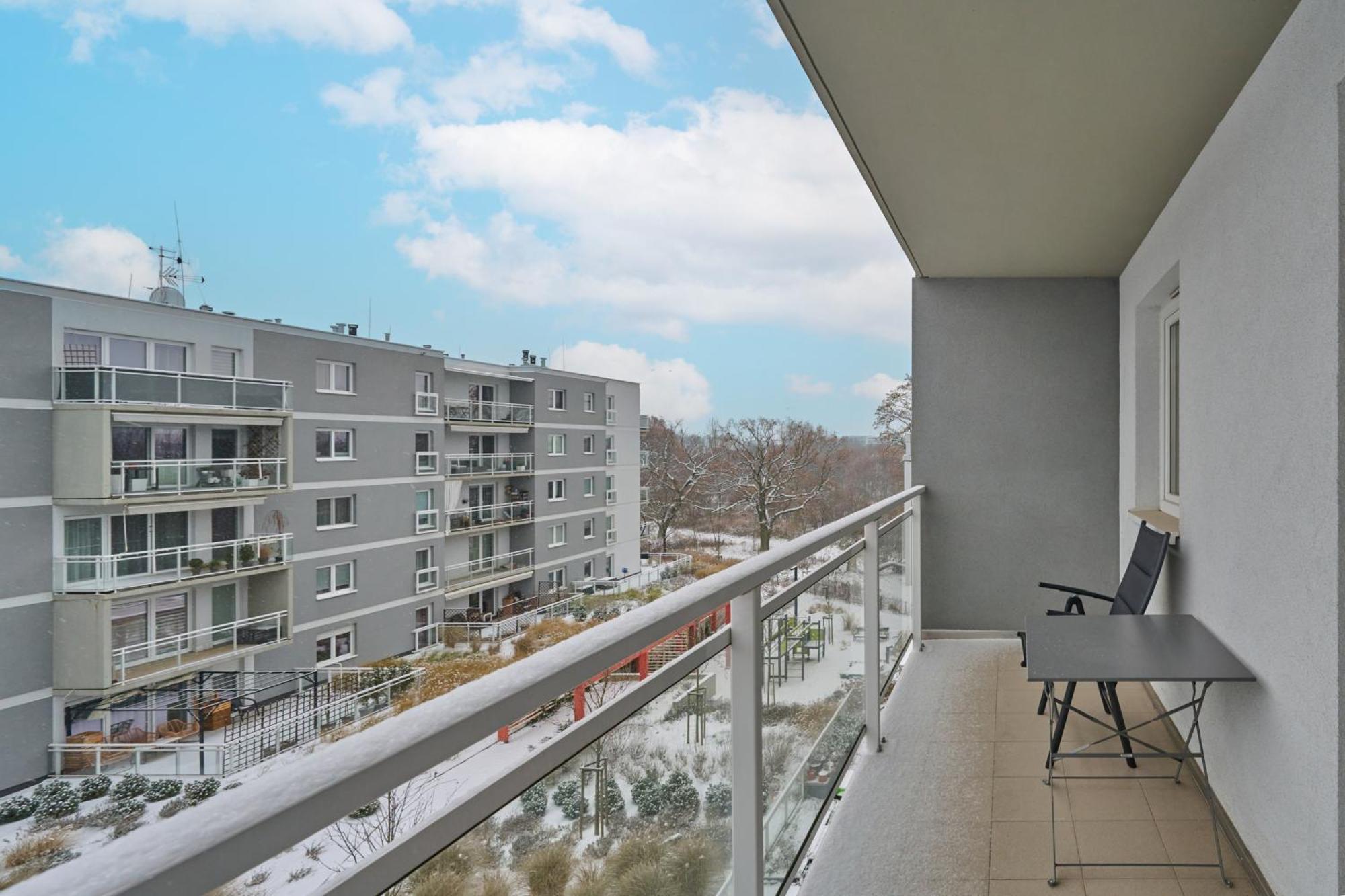 Wroclaw Rose Apartments By Noclegi Renters Ngoại thất bức ảnh